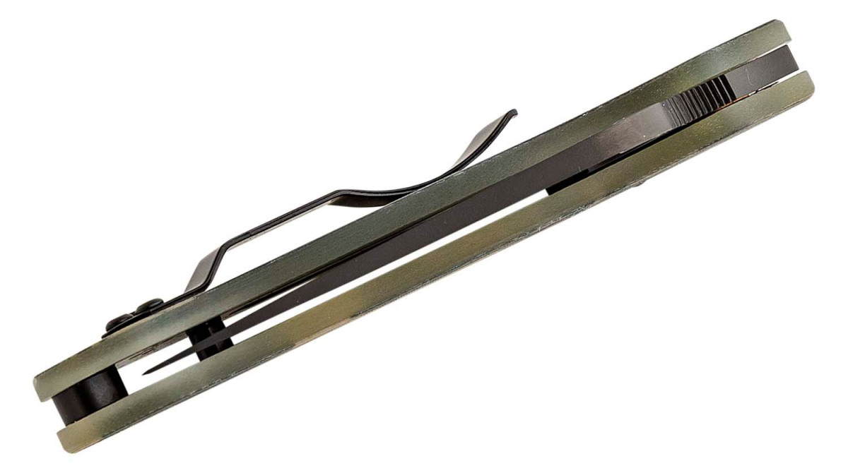 Spyderco (C223GPCMOBK) "Para Military 3" Manual Folder, 3.0" CPM-S45VN Black DLC Drop Point Blade, Digital Camo G-10 Handle, Compression Lock - Image 3