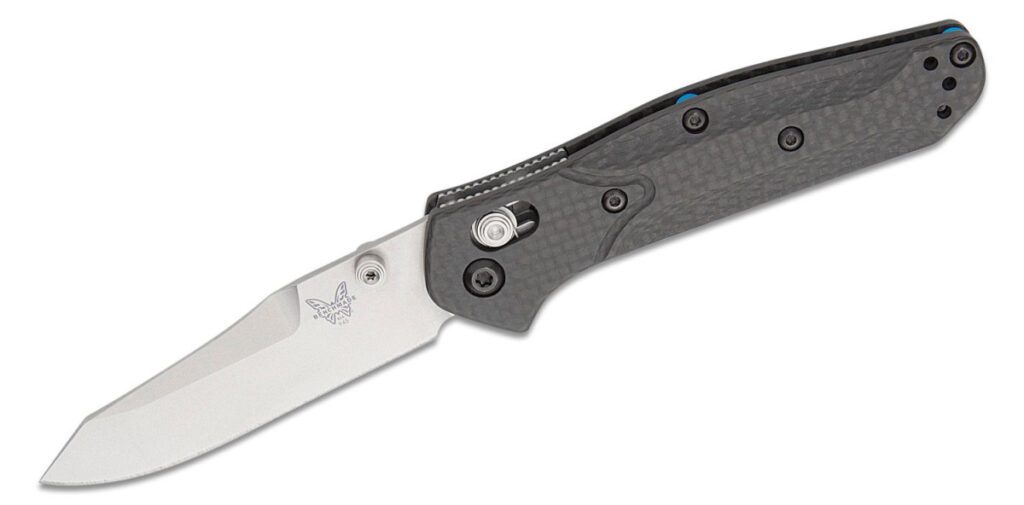 benchmade-945-2-mini-osborne-manual-folder-2-92-s90v-satin-reverse-tanto-blade-carbon-fiber-handle-axis-lock